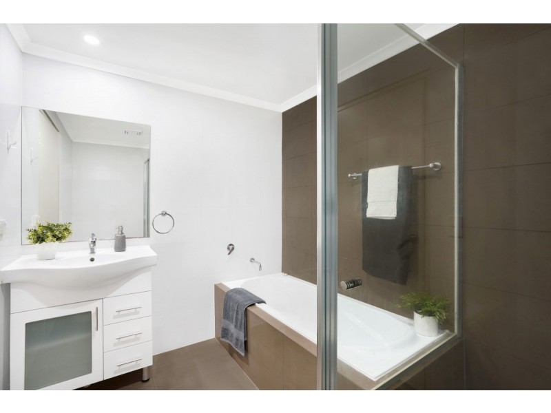 5/50 Nijong Drive, Pemulwuy NSW 2145