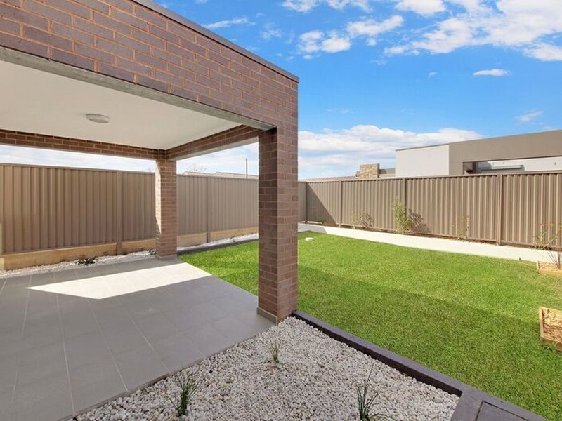 95-97 Girraween Road, Girraween NSW 2145