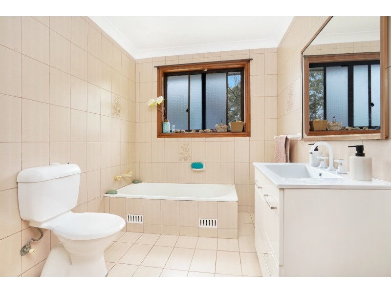 41 Chapel Lane, Baulkham Hills NSW 2153