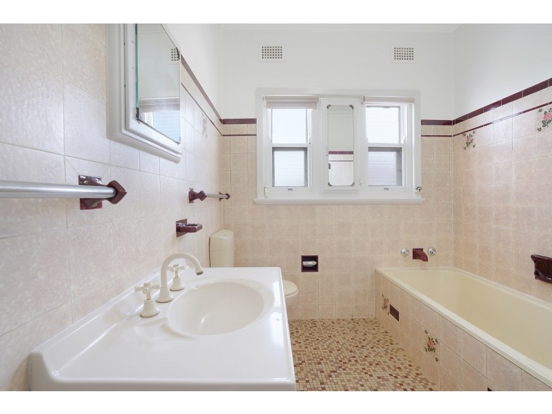 133 Windsor Road, Northmead NSW 2152