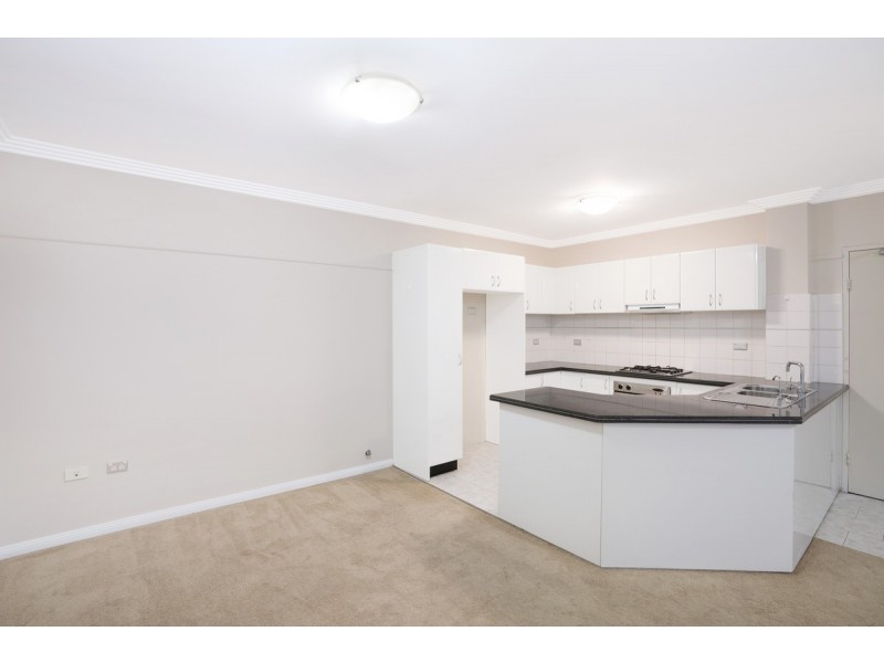 22/392-402 Windsor Road, Baulkham Hills NSW 2153