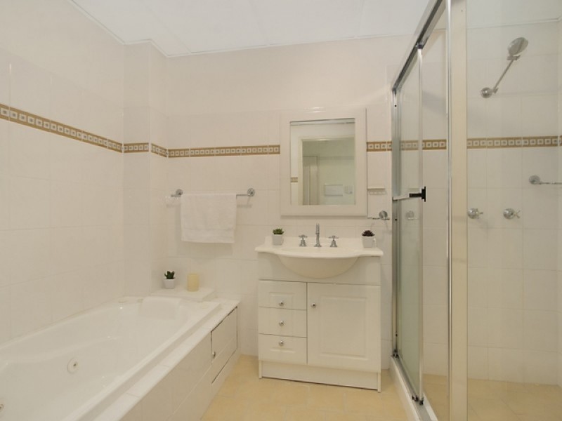 8/12-18 Conie Avenue, Baulkham Hills NSW 2153