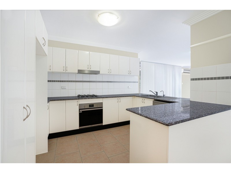 8/12-18 Conie Avenue, Baulkham Hills NSW 2153