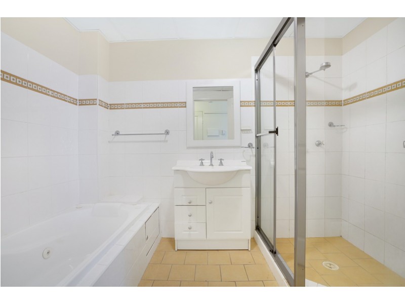 8/12-18 Conie Avenue, Baulkham Hills NSW 2153