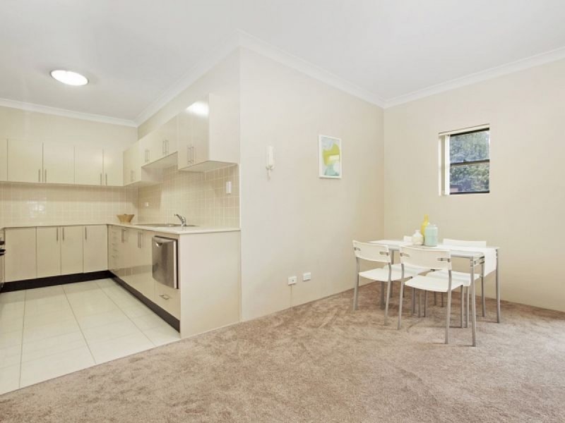 13/28-30 Jenner Street, Baulkham Hills NSW 2153