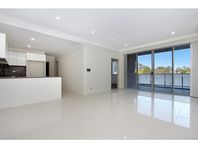 14/51 Toongabbie Road, Toongabbie NSW 2146