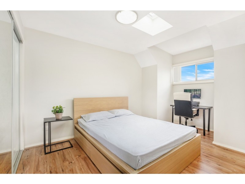 7/166- 170 Targo Road, Girraween NSW 2145