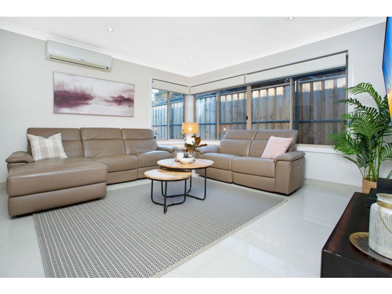 15 Majestic Drive, Stanhope Gardens NSW 2768