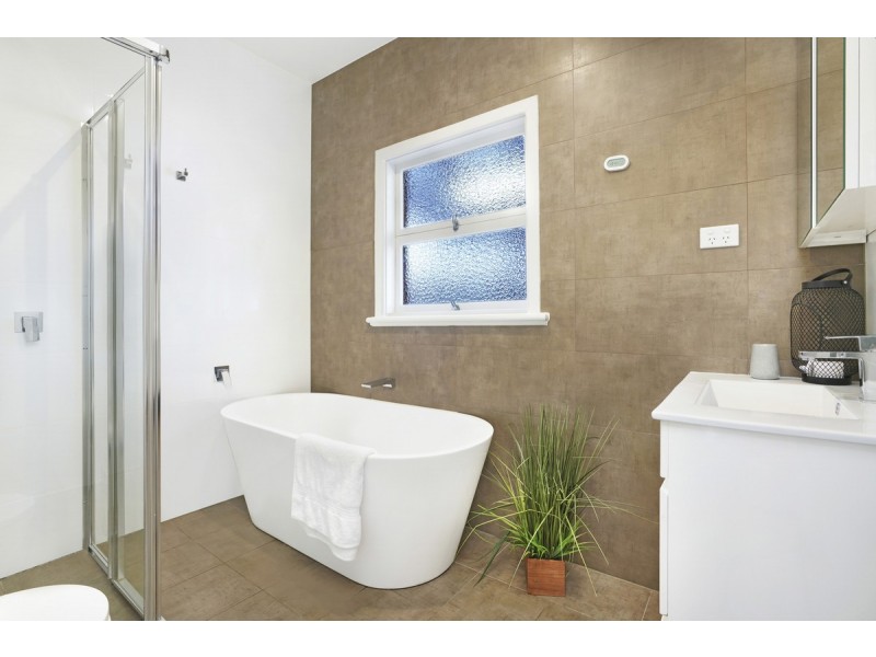 38 Bryson Street, Toongabbie NSW 2146