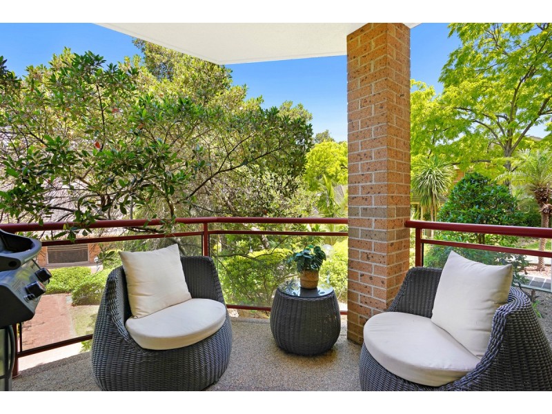 133/40 Strathalbyn Drive, Oatlands NSW 2117