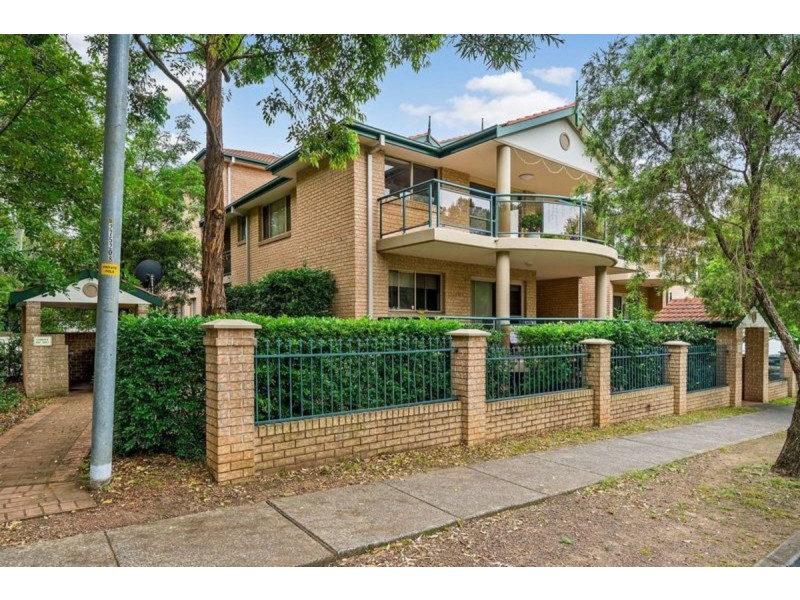 15/3-5 Oaks Street, Westmead NSW 2145