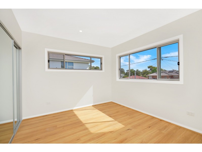 5/27-29 Tungarra Road, Girraween NSW 2145