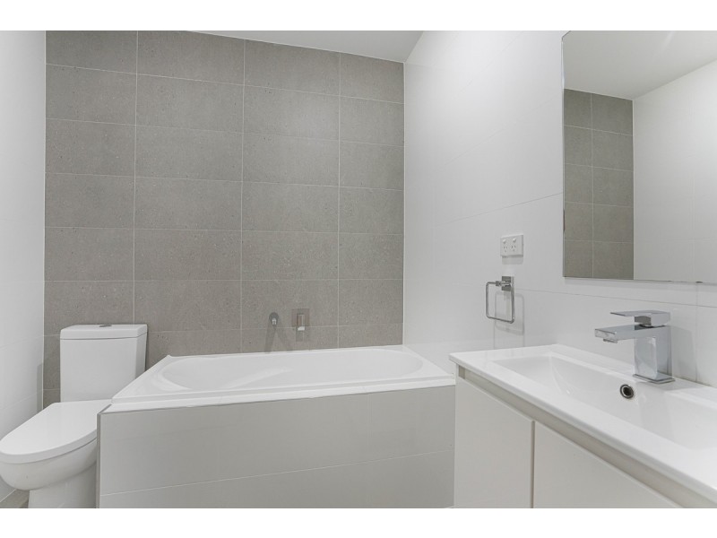 5/27-29 Tungarra Road, Girraween NSW 2145
