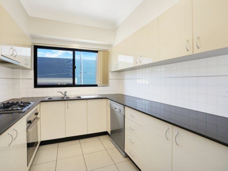 16/32-34 Redbank Road, Northmead NSW 2152