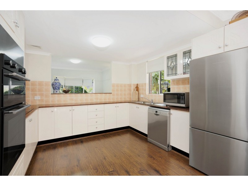 133/40 Strathalbyn Drive, Oatlands NSW 2117