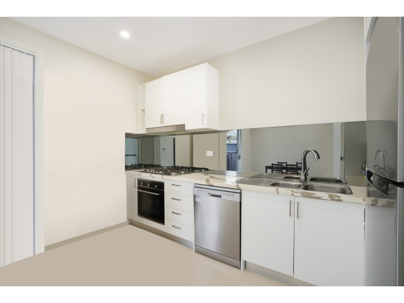 13/27-29 Tungarra Road, Girraween NSW 2145