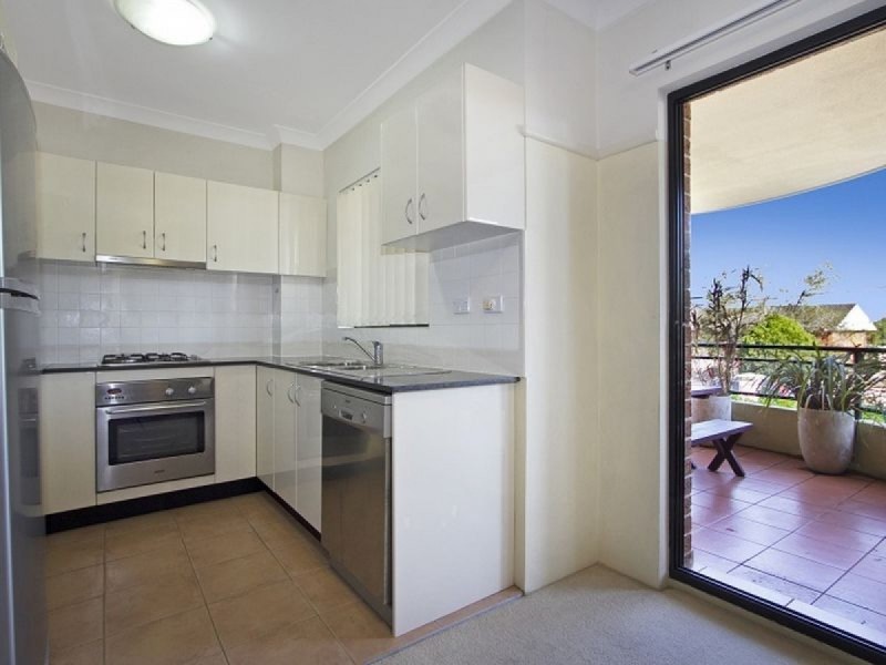 64/32-34 Mons Road, Westmead NSW 2145