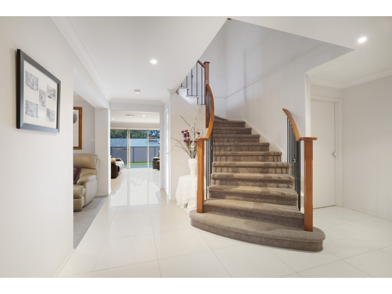 50 Fishburn Crescent, Castle Hill NSW 2154