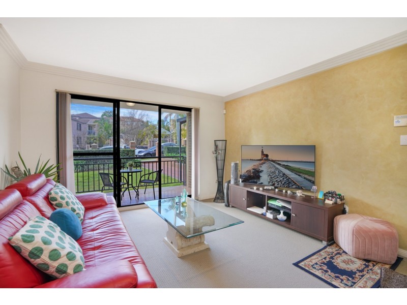 5/49 Dobson Crescent, Baulkham Hills NSW 2153