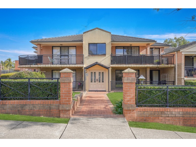 5/49 Dobson Crescent, Baulkham Hills NSW 2153