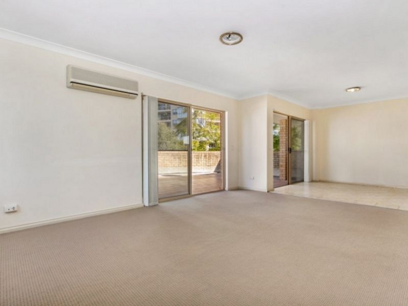 2/5-7 Sorrell Street, Parramatta NSW 2150