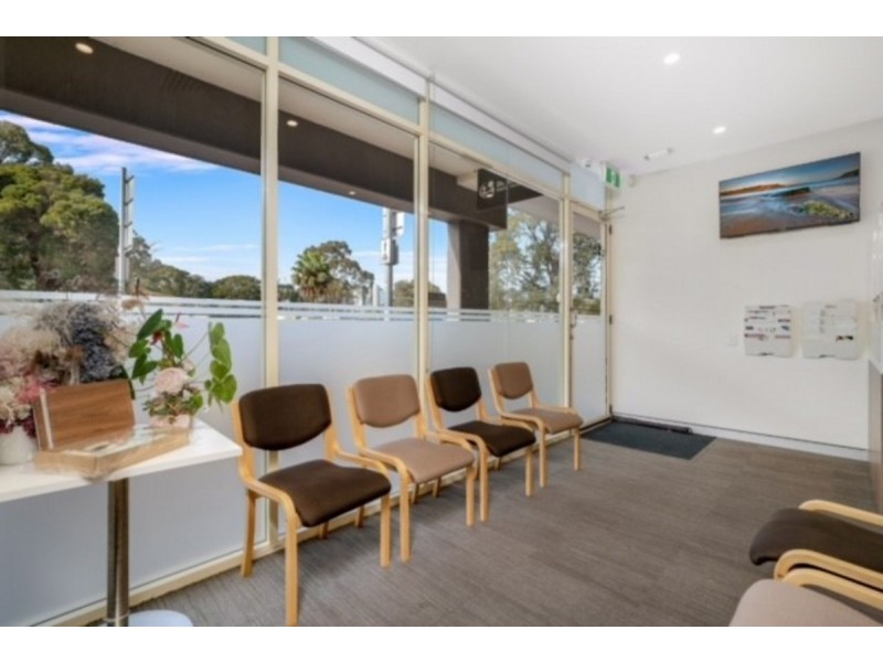 Shop 102/32-34 Mons Road, Westmead NSW 2145