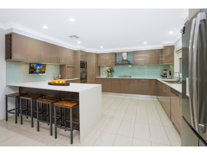 7 Middleton Avenue, Castle Hill NSW 2154