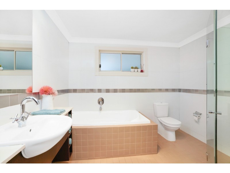 7 Middleton Avenue, Castle Hill NSW 2154