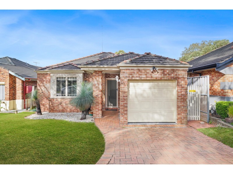15 Majestic Drive, Stanhope Gardens NSW 2768