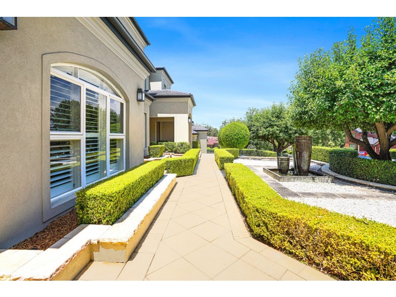 54 Balintore Drive, Castle Hill NSW 2154