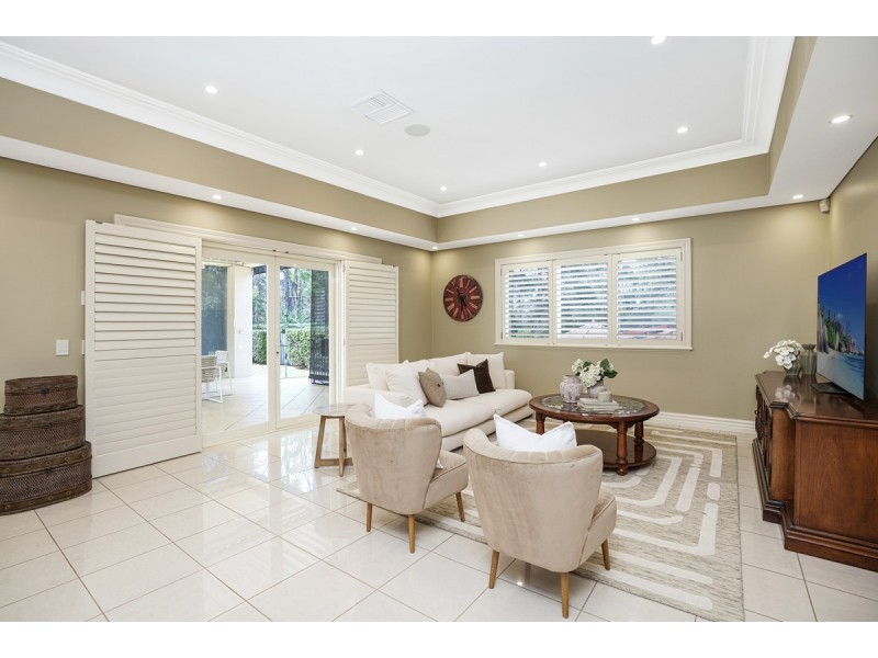 54 Balintore Drive, Castle Hill NSW 2154