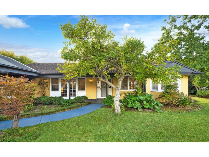 8 Wilton Close, Castle Hill NSW 2154