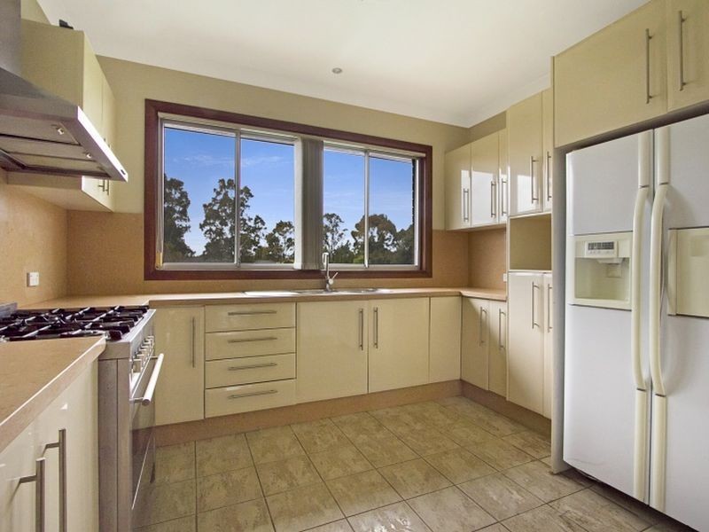 68 Cornelia Rd, Toongabbie NSW 2146