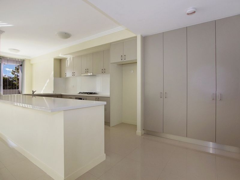 A2/24 -28 Mons Rd, Westmead NSW 2145