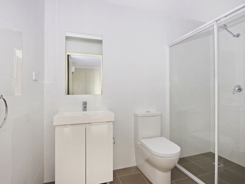 A2/24 -28 Mons Rd, Westmead NSW 2145