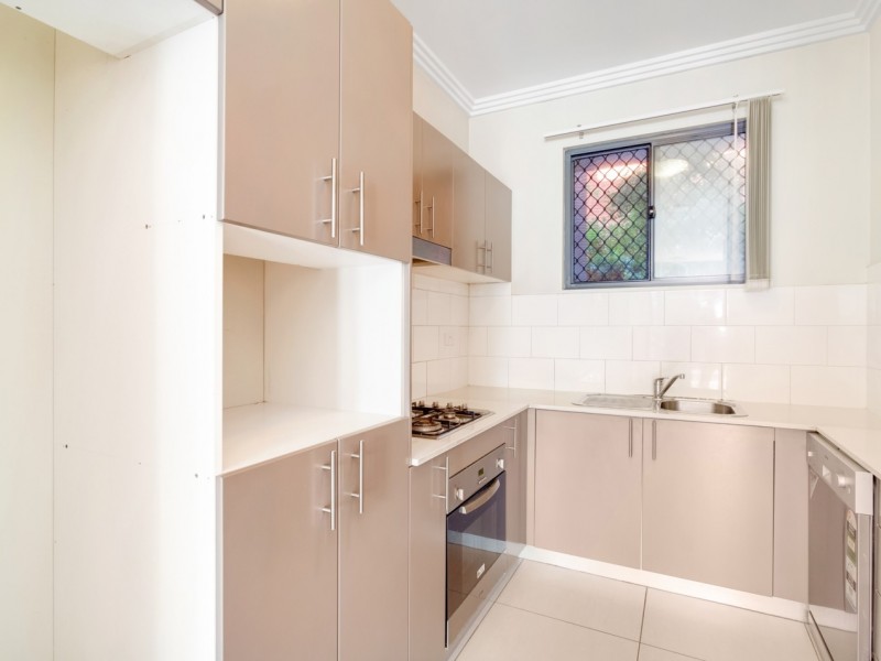 8/32-34 Mons Rd, Westmead NSW 2145