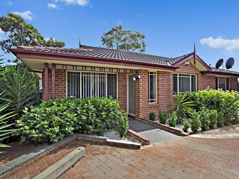 13/12 Pamela Place, Girraween NSW 2145