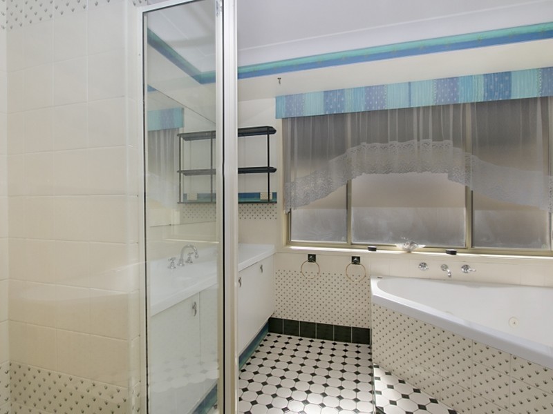 33 Lower Mount Street, Wentworthville NSW 2145