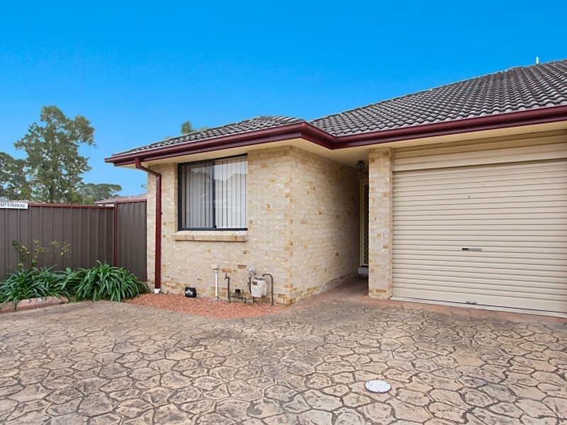 Villa 9/8-12 Fitzwilliam Road, Old Toongabbie NSW 2146