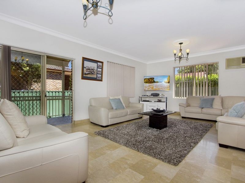 1/14 Richardson Street, Merrylands NSW 2160