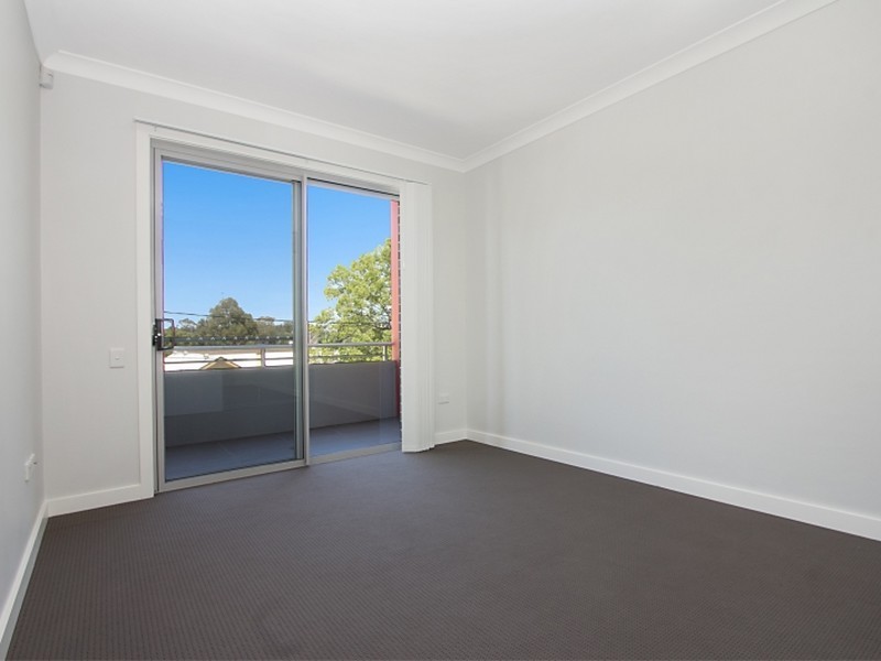 Apartment 4/58-62 Fitzwilliam Road, Old Toongabbie NSW 2146