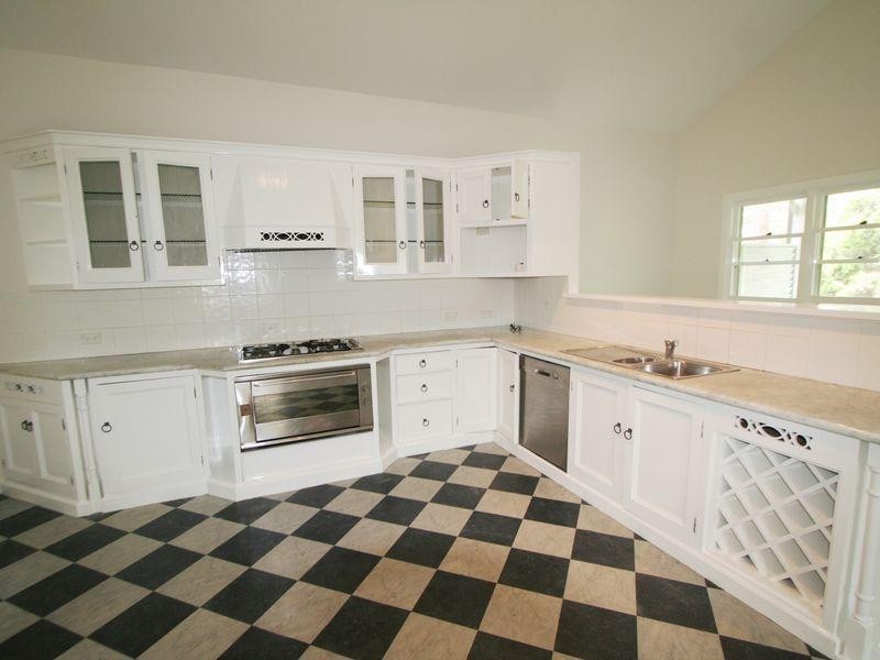 18 Ronald Avenue, Greenwich NSW 2065