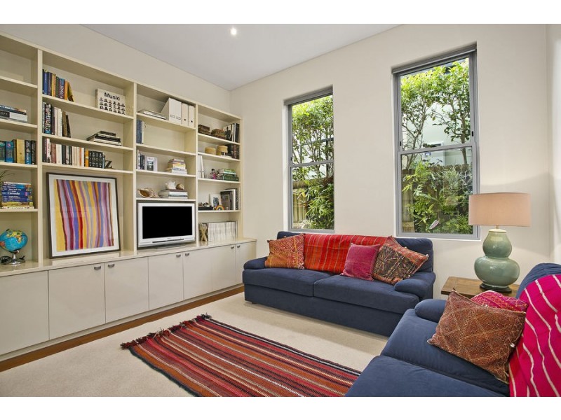 19 Fourth Avenue, Willoughby NSW 2068