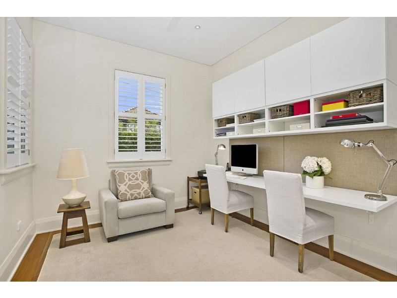 19 Fourth Avenue, Willoughby NSW 2068