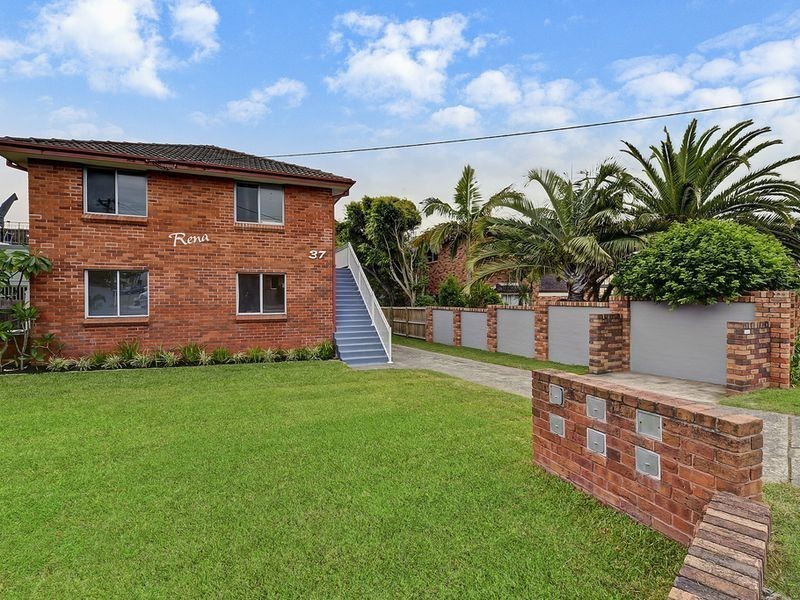 3/37 Adams Street, Curl Curl NSW 2096