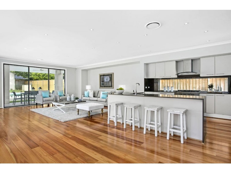 16 Chaleyer Street, Willoughby NSW 2068