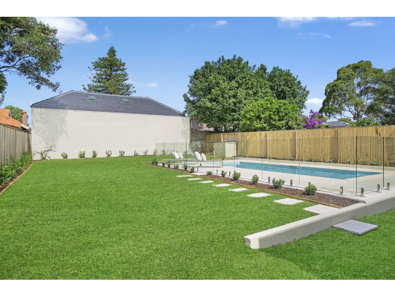 16 Chaleyer Street, Willoughby NSW 2068