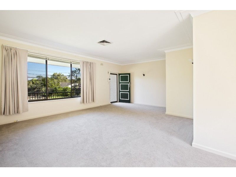 13 Warrawee Avenue, Castle Cove NSW 2069