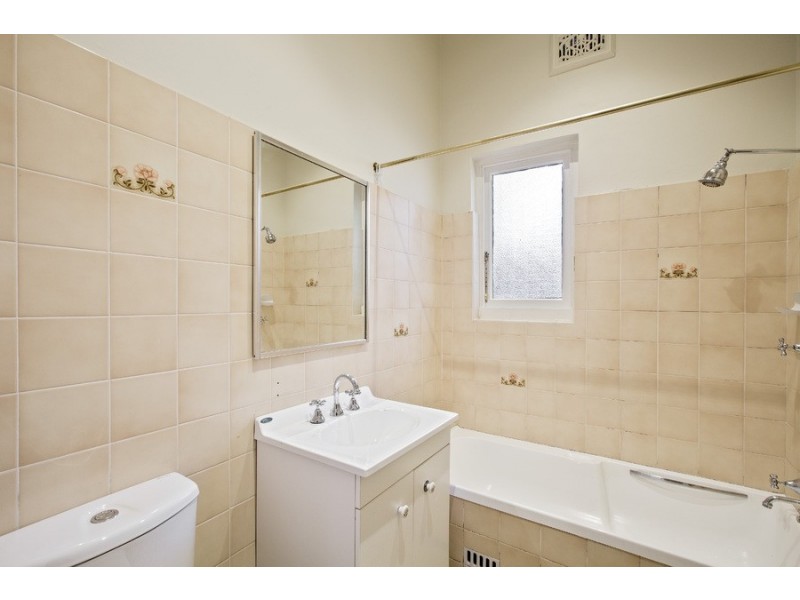 74 Laurel Street, Willoughby NSW 2068