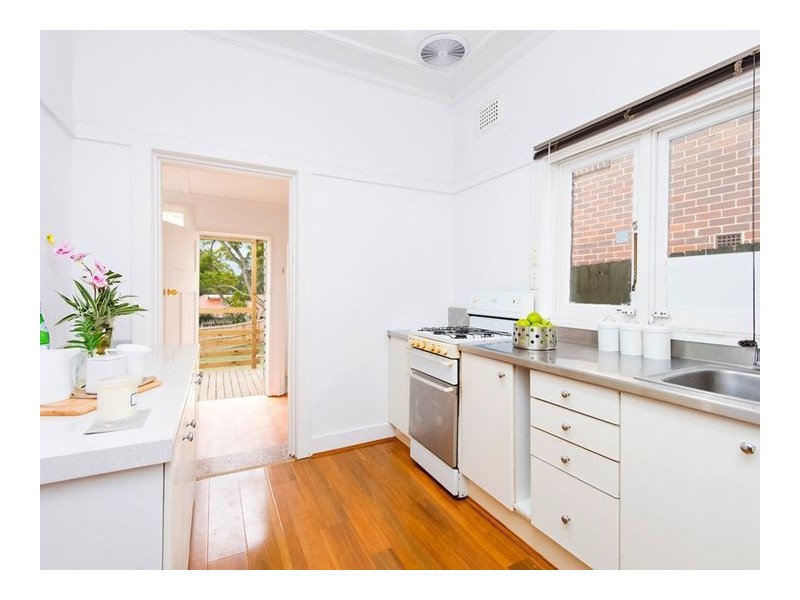 43 Centennial Avenue, Chatswood NSW 2067